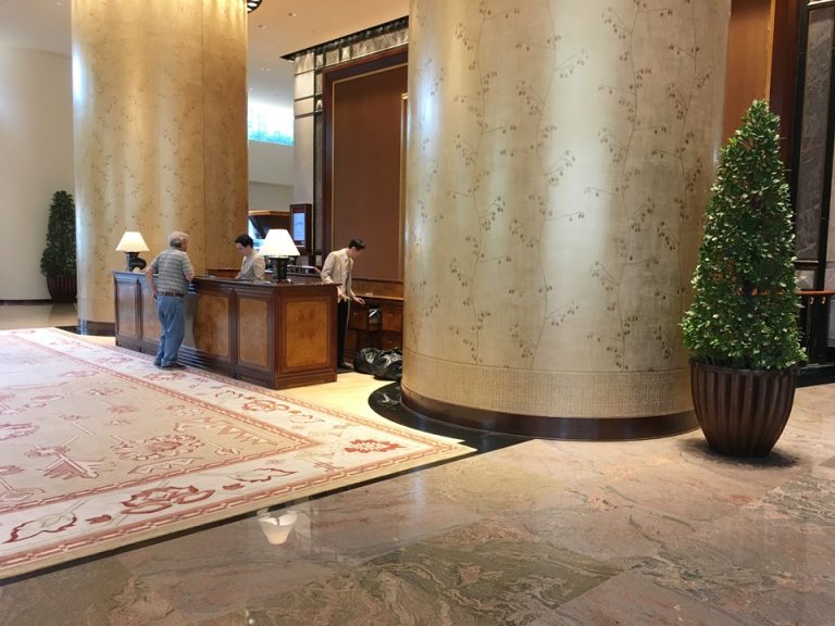 コンシェルジュカウンター