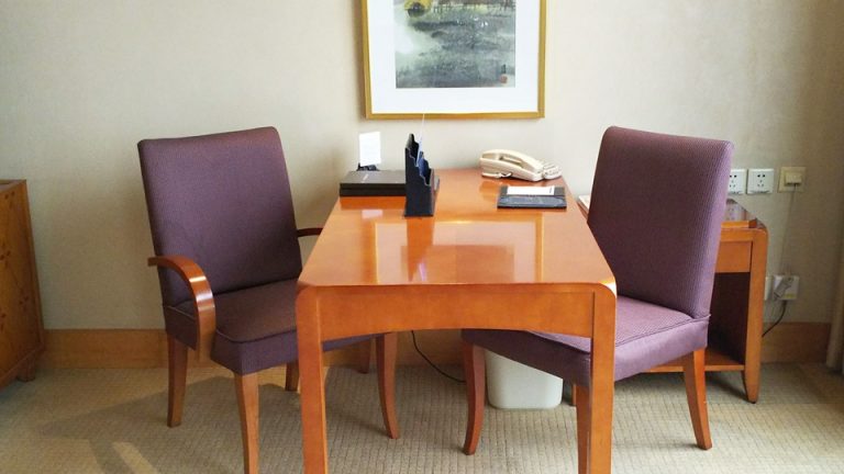 0608_客室-デスク (1)