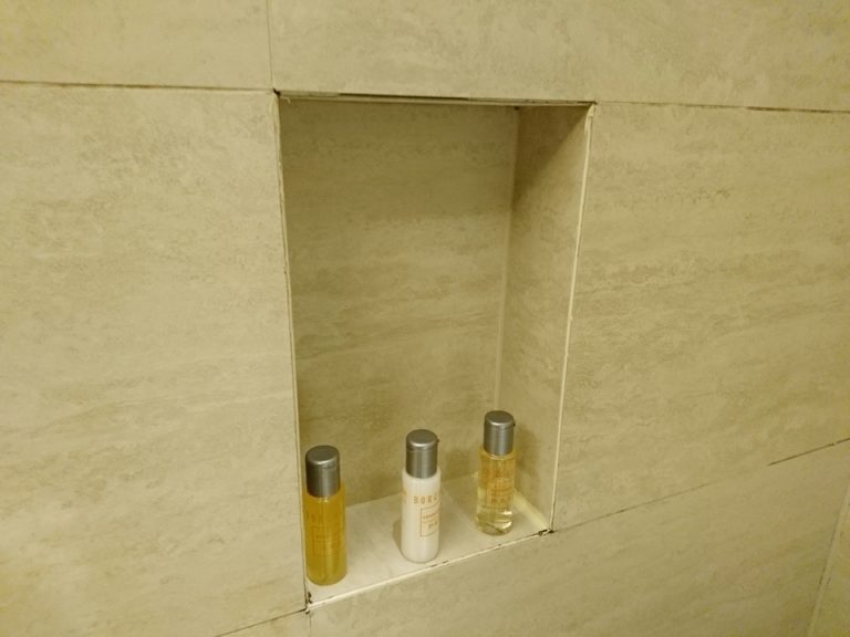 シャワー室アメニティ