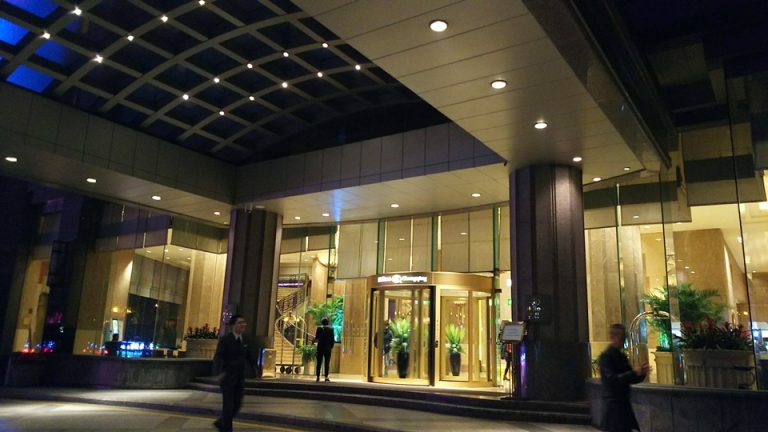 0102_ホテルの外観-エントランス外観 (6)