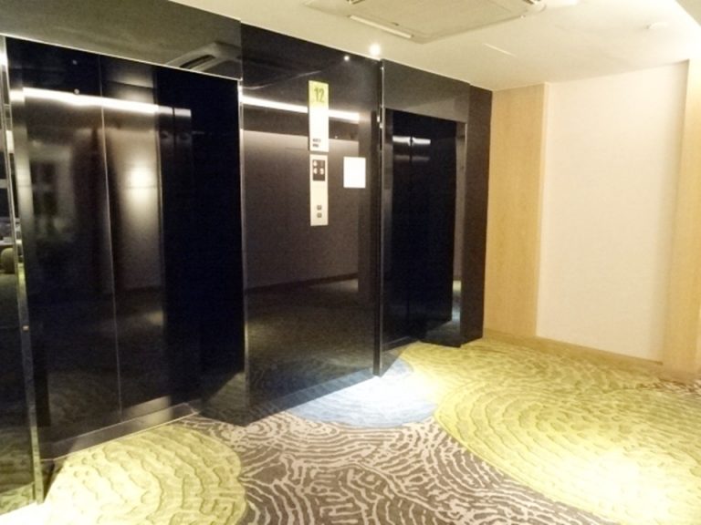 エレベーターホール客室階