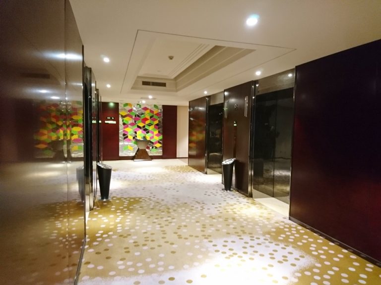 エレベーターホール客室階