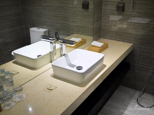 24 洗面台全体1