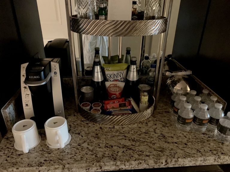 ミニバー、カフェコーナー