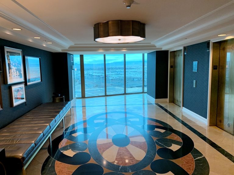 エレベーターホール客室階