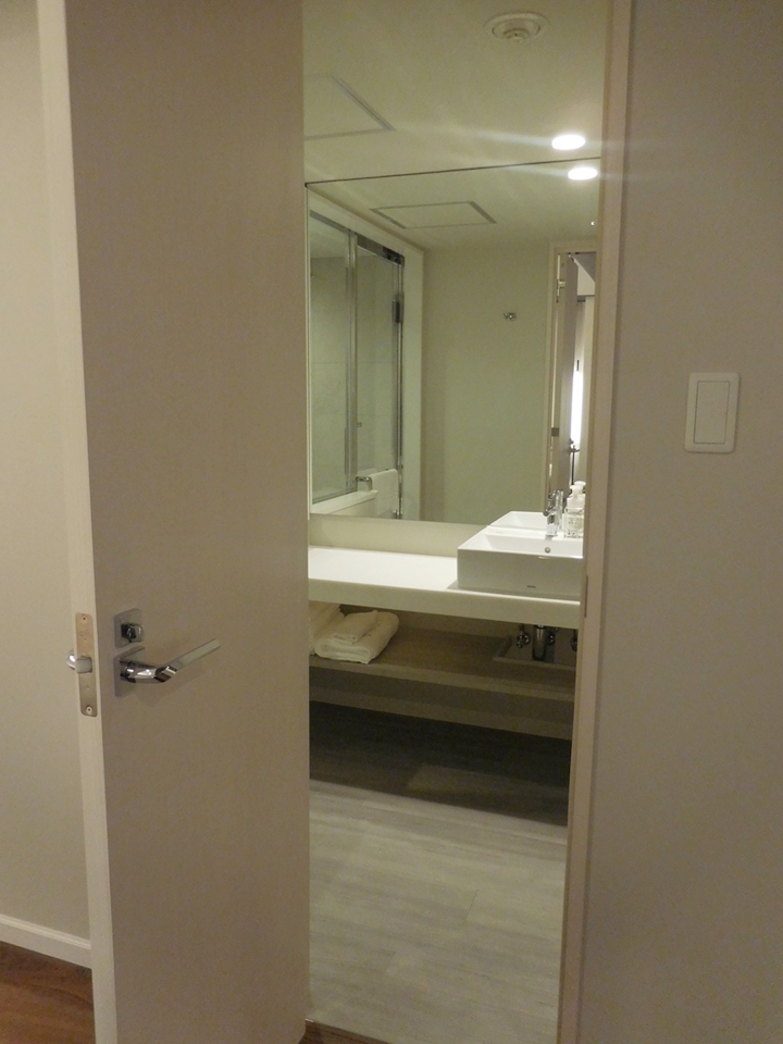 バスルーム入口