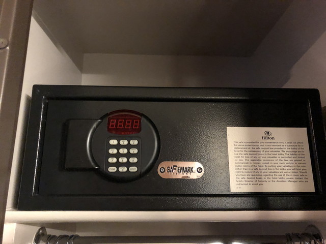 セーフティボックス閉