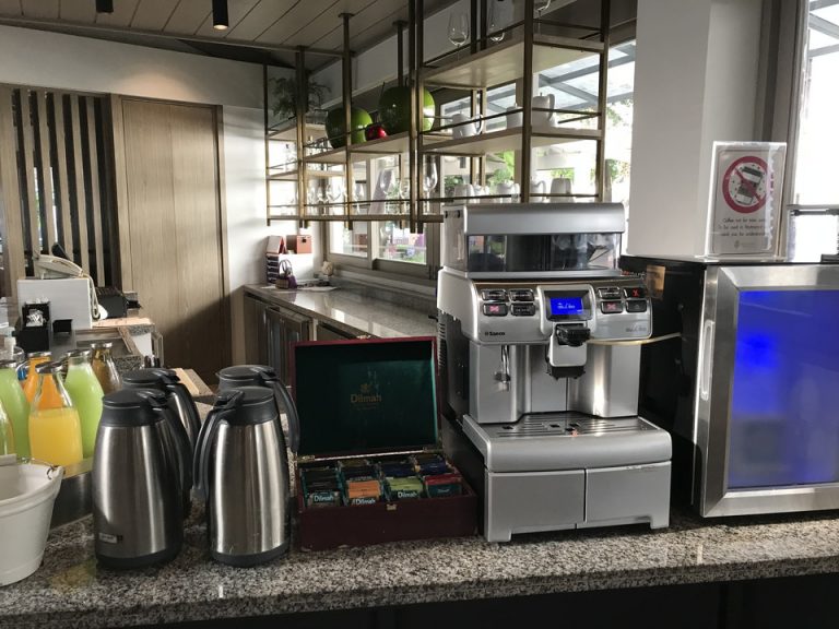 コーヒーメーカー