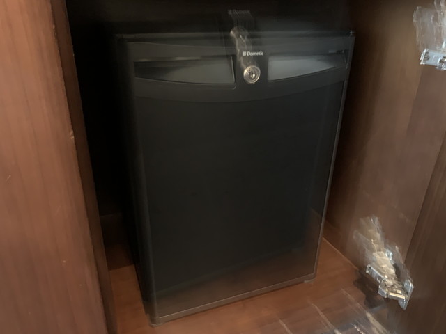冷蔵庫閉じた状態