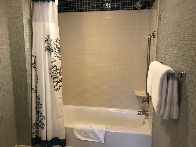 バスルーム バスタブ