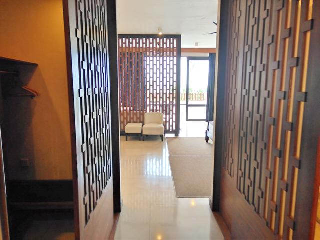 客室全体(窓際方向) (4)