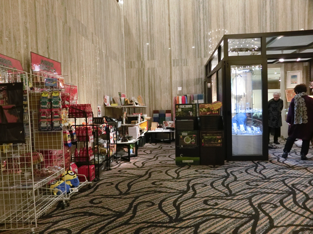 大阪土産、衣類ショップ copy