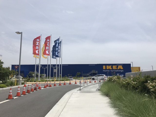 ホテル近くのIKEA