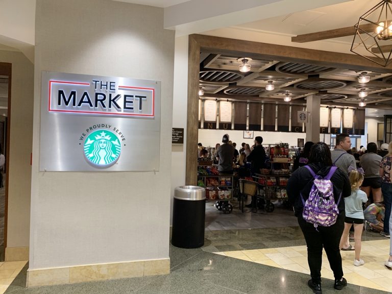 ホテル内マーケット、コーヒー