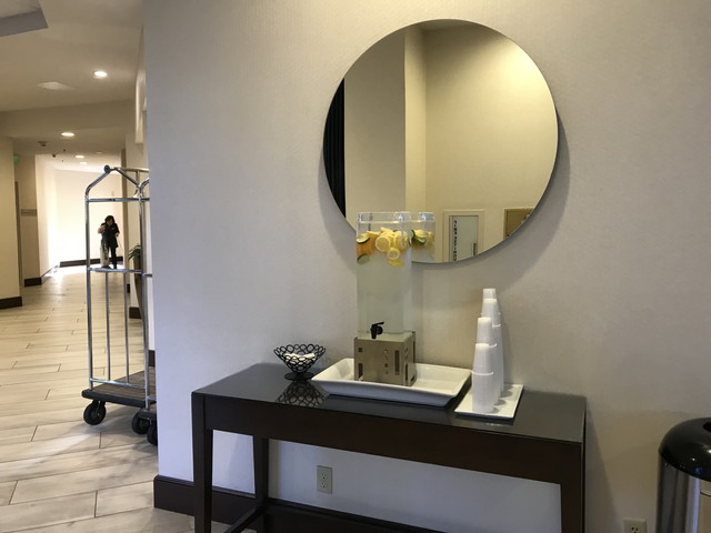 エレベーター横に設置してあるドリンク