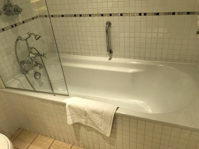 バスタブ2