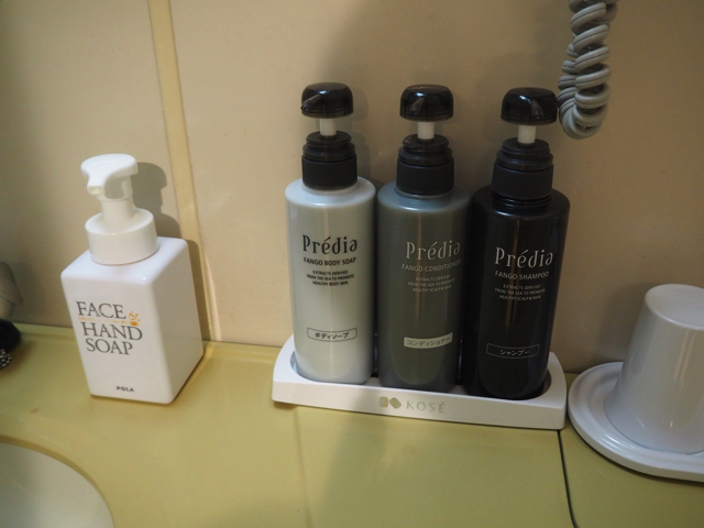 アメニティー 洗面所兼お風呂に備え付けのもの copy