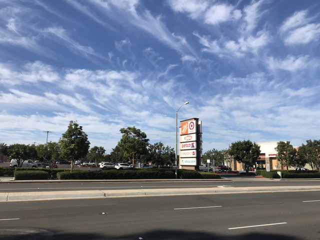 ホテル周辺ショッピングセンター