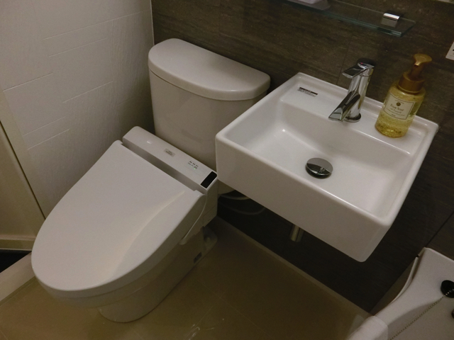 トイレ copy
