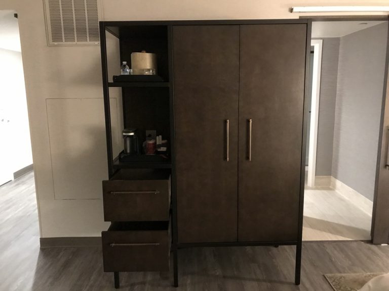 クローゼット(1)