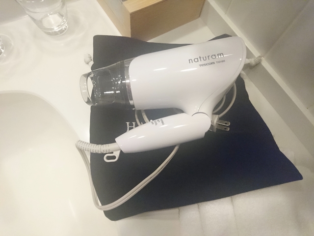 ドライヤーの風力も強すぎず、乾かしやすかったです