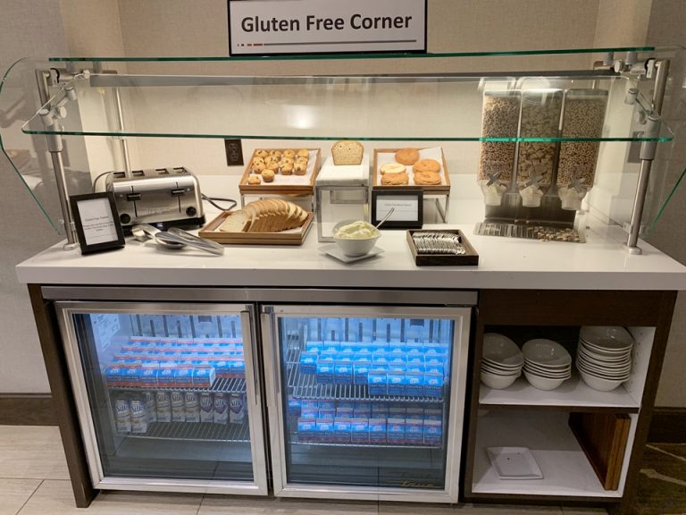 朝食ビュッフェ グルテンフリーコーナー