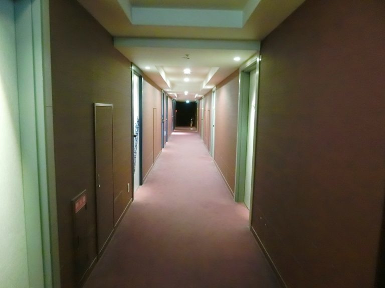 客室階廊下