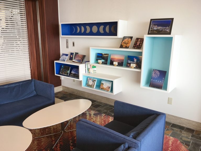 リラックスラウンジソファスペース