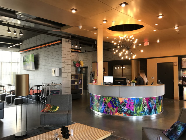 チェックインカウンター(1)