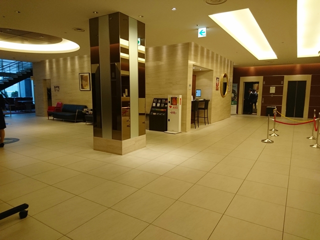 3階フロント階ロビー