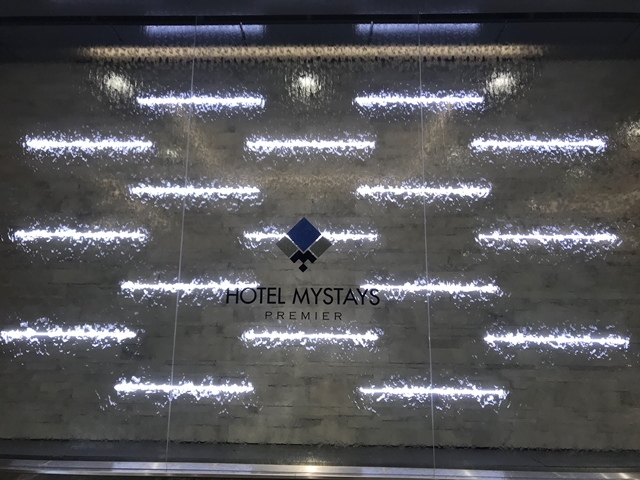 ホテル エントランス