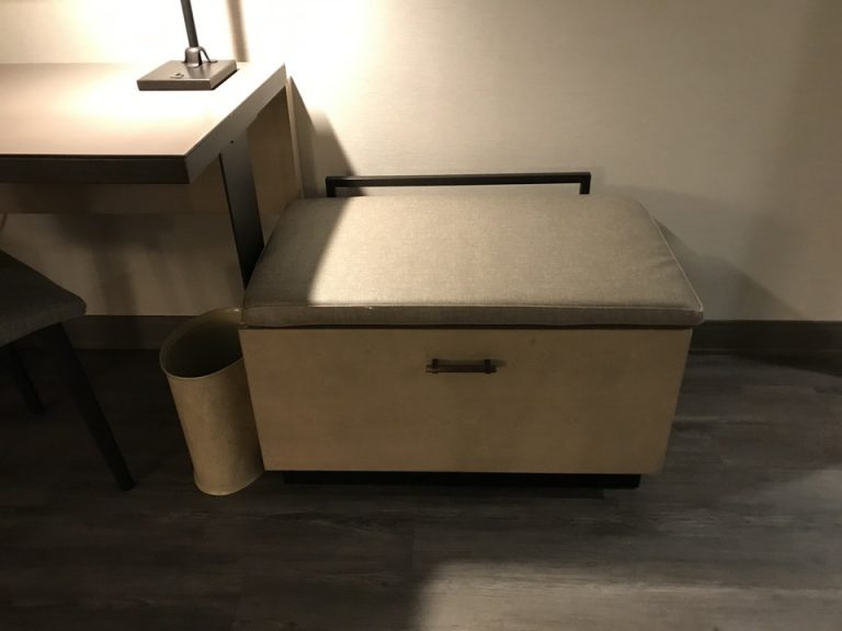 深い収納スペース