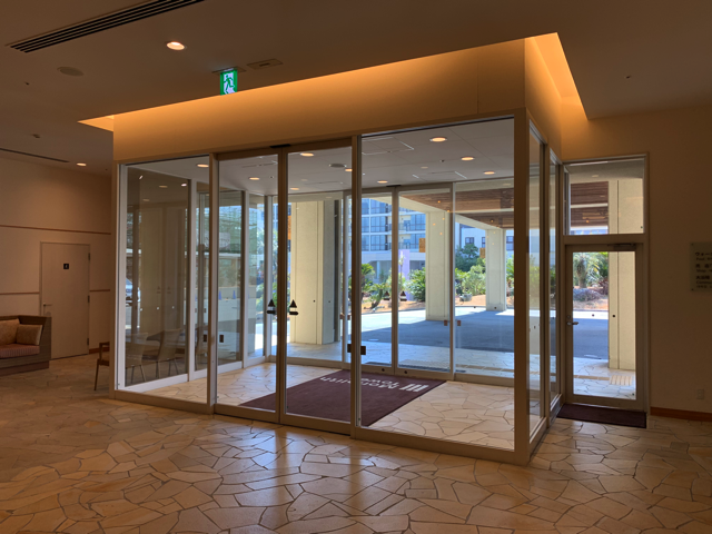 エントランス内観です。