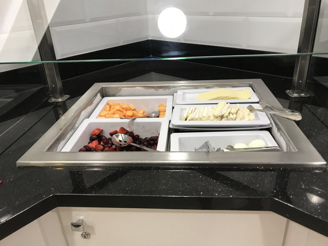 フルーツにチーズ