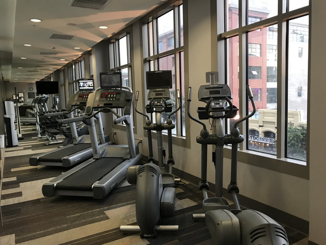 フィットネスセンター