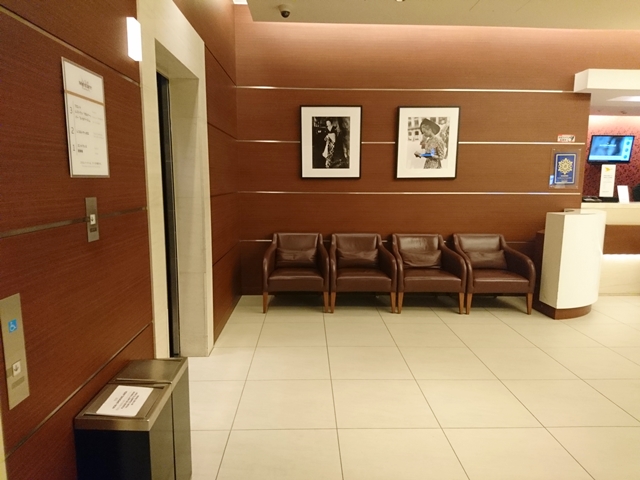 3階フロント階のエレベーター前