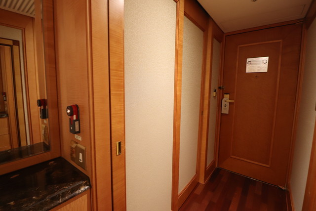 クローゼット(閉じた状態)