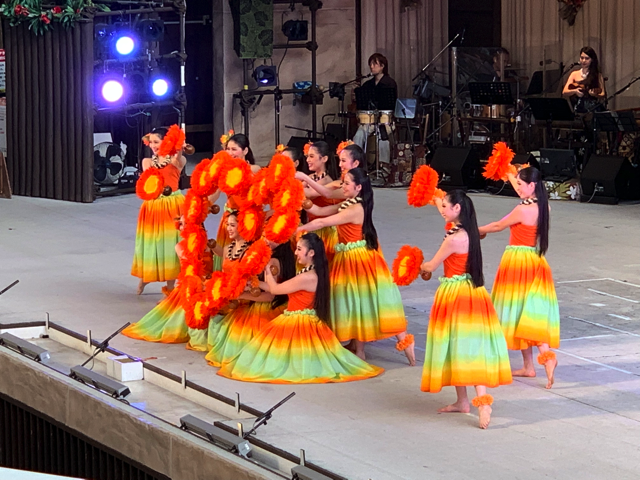 フラガールのショーは見応えがあります。