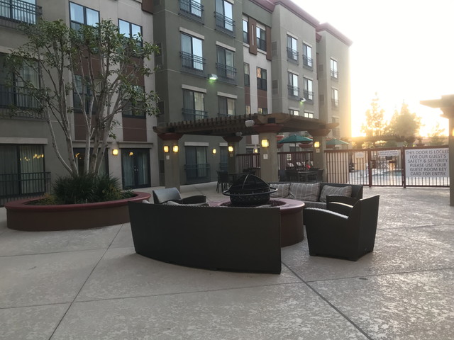 ファイヤーピット