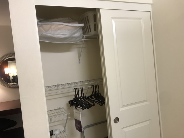 クローゼット ハンディキャップ用に低くなっています