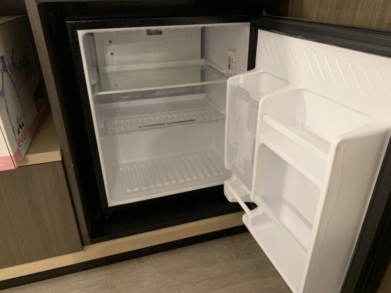 冷蔵庫 開けた状態