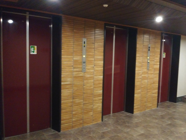 5階エレベーターフォール copy