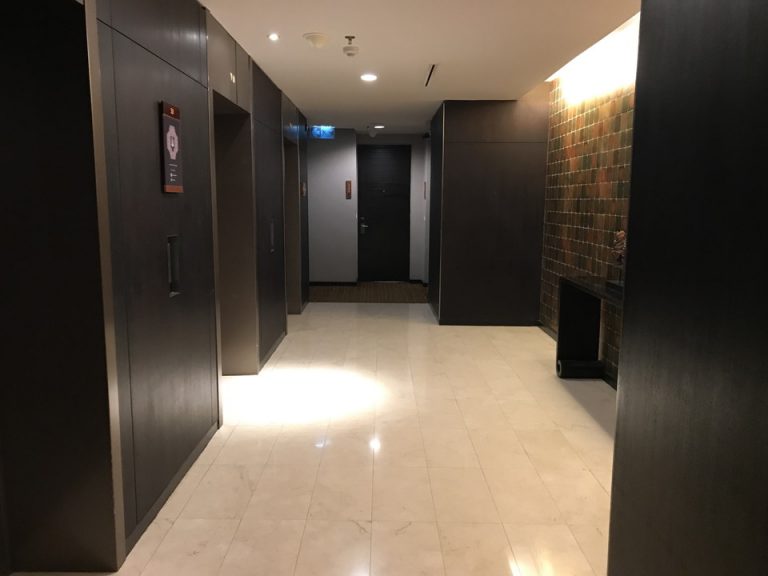 エレベーターホール