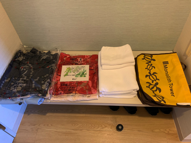 クローゼットの下部です。