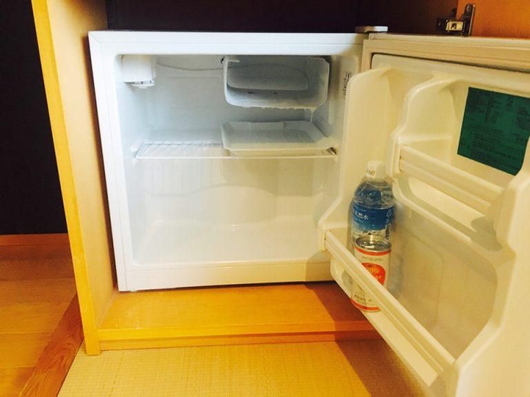 冷蔵庫(開けた状態)
