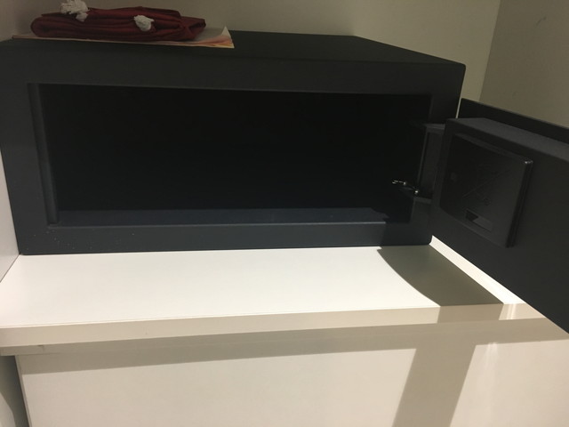 客室 セキュリティボックス(2)