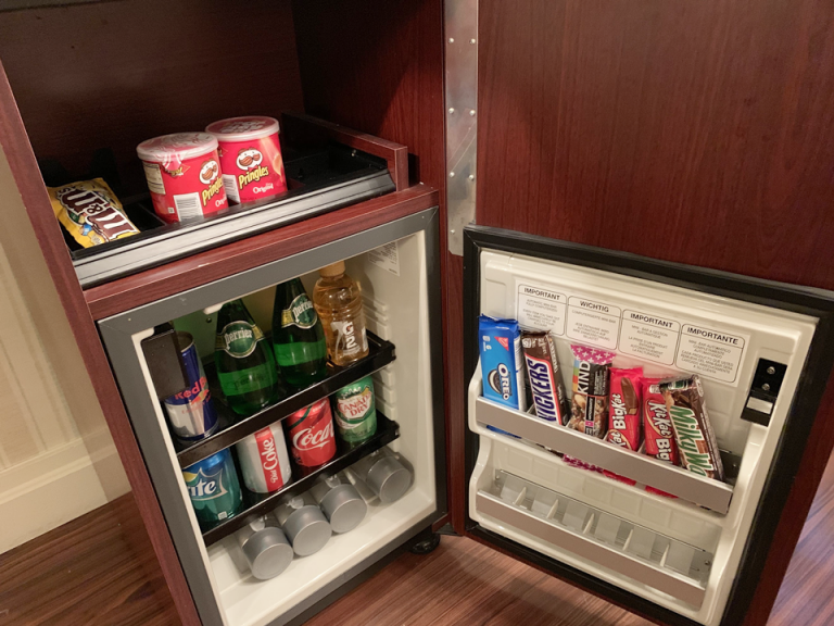 冷蔵庫2(開けた状態)