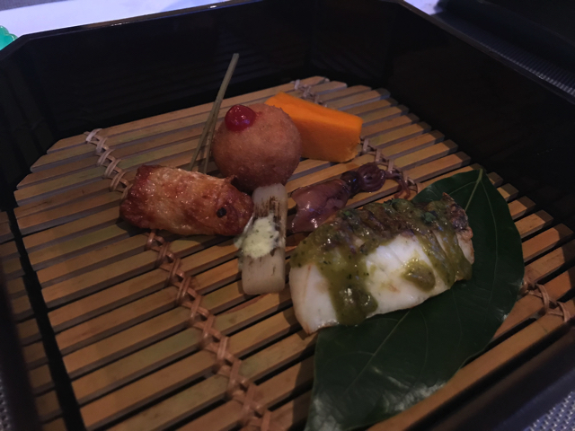 八寸 色んなものを少しずつ、の贅沢