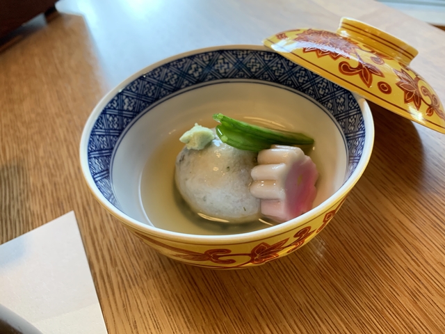 蒸物は里芋饅頭です。