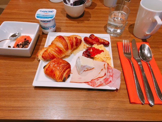朝食バイキング(1)